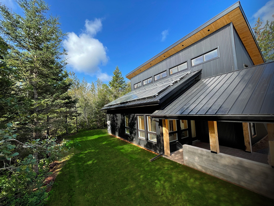 Homesteads-Model-Home-1-web